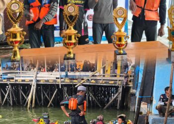 Balap Ketinting Meriahkan Hari Nelayan Nasional 2025 di Tarakan