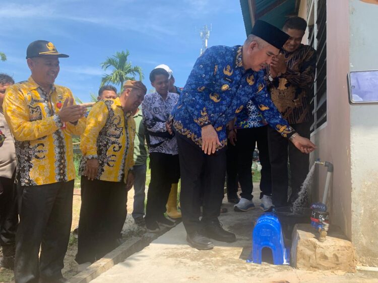 Dulu Andalkan Sumur dan Beli Profil, Kini Warga Gunung Amal Nikmati Air PDAM