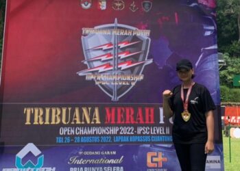 Juara Menembak Nasional, Polwan Cantik Bripda Imerlin Bikin Bangga Brimob Kaltara