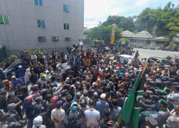 Kecewa dengan Pemda Kaltara, Aliansi Beraksi Layangkan Mosi tidak Percaya, Ini Isinya!