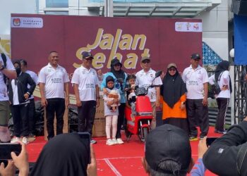 Kepala Kesbangpol Nunukan Hadiri Sosialisasi Pilkada Melalui Jalan sehat