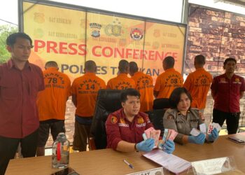 6 Pria Diamankan Polisi Saat Asyik Main Judi, Mengaku untuk Isi Waktu Luang