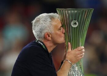 Mourinho bawa AS Roma Juara Liga Conference