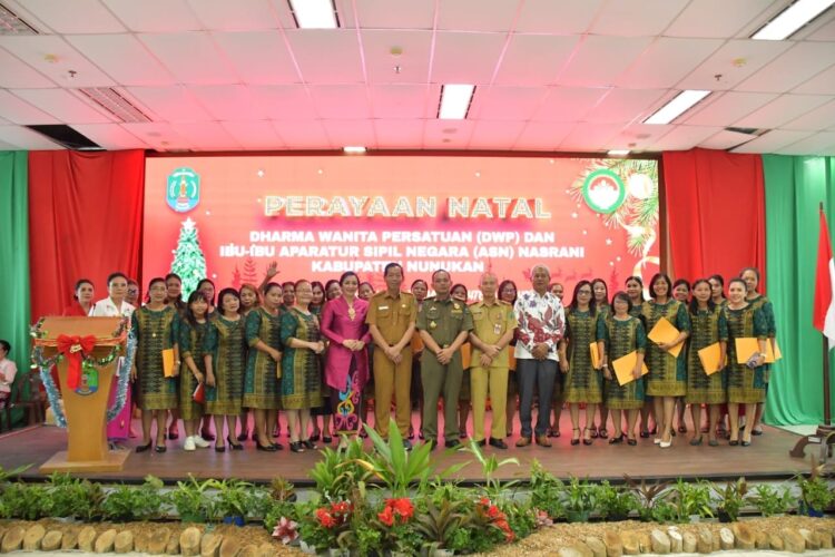 Dharma Wanita Persatuan dan ASN Nunukan Gelar Ibadah Perayaan Natal