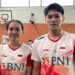 Pasangan ganda campuran Indonesia, Adnan Maulana (kanan) dan Mychelle Crhystine Bandaso (kiri)