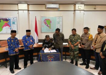Penandatangan NPHD anggaran pilkada 2024 oleh Wali Kota Tarakan, Khairul