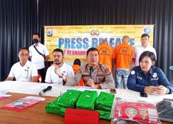 Para pelaku saat ditampilkan dalam rilis pers Polres Tarakan