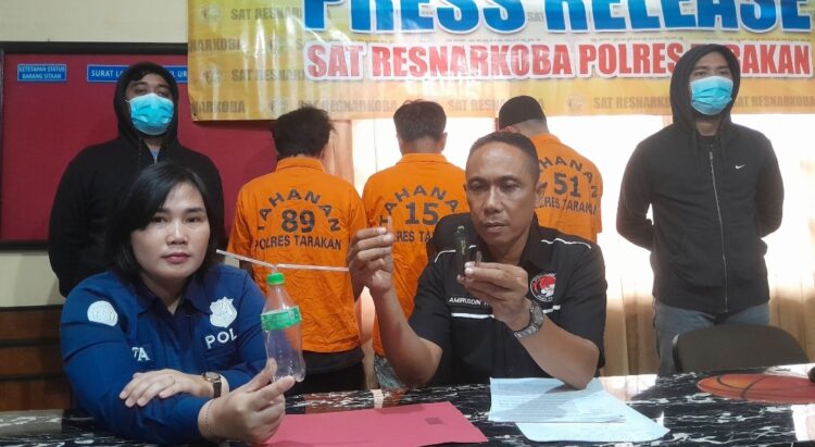 Pesta Sabu di Dekat Posko Kampung Bebas Narkoba Terbongkar, Tiga Orang Asik Nyabu Dibekuk Polisi