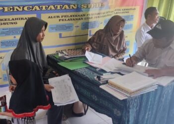 Layanan Disdukcapil Paras Fest di Perbatasan Nunukan Diminati Warga