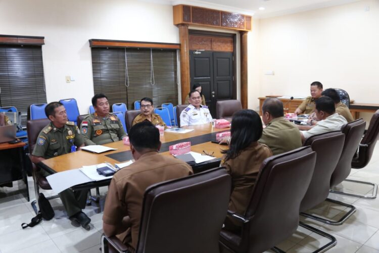 Sekda Malinau Pimpin Rapat Pembahasan Desk Pilkada 2024