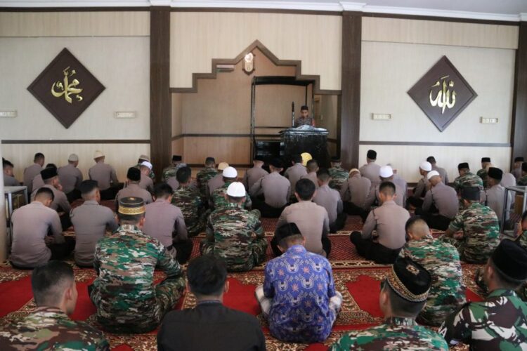 Potret Sinergitas TNI-Polri di Kaltara, Bersama-sama Menghadap Tuhan