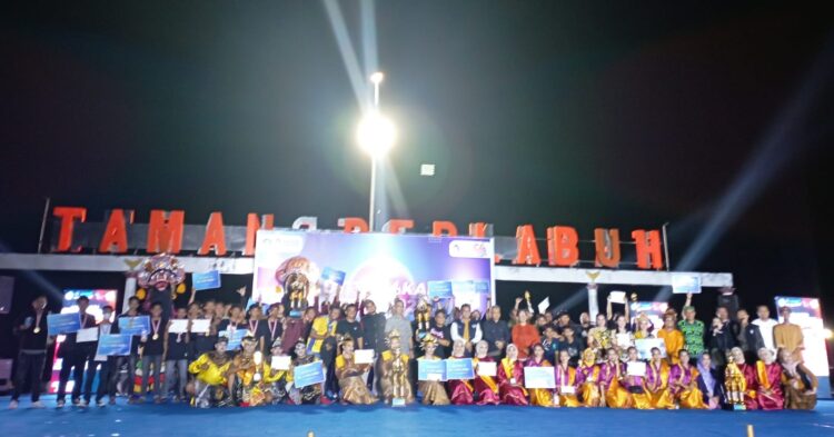 Foto bersama juara lomba 'UT Tarakan Fest 2023'
