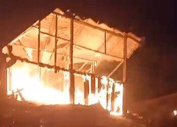 Kebakaran di Kampung Enam, Dua Rumah Ludes Dilalap Api dan Seorang Warga Meninggal