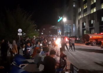 Kebakaran Diduga Melanda RSUD dr Jusuf SK, Pasien Panik dan Dievakuasi ke Area Parkir