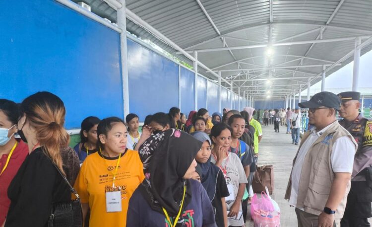 Tampak WNI saat dideportasi melalui Nunukan