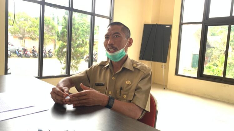 Kepala Dinas Pendustrian dan Ketenagakerjaan (DPTK) Kota Tarakan, Agus Sutanto (Foto: Ade/CAKRANEWS)