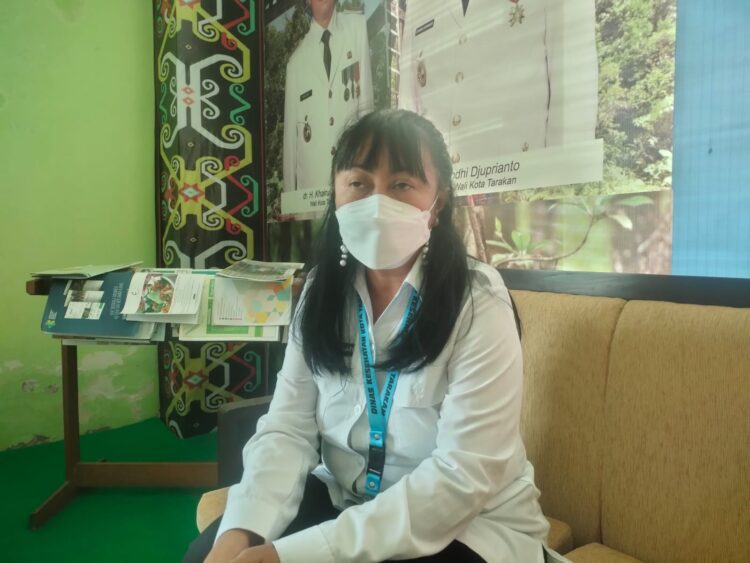 Plt Kepala Dinas Kesehatan Tarakan dr Devi (Foto: Ade/CAKRANEWS)