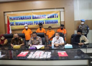 Pemusnahan narkoba di Polres Tarakan (Foto: Rizky/CAKRANEWS)