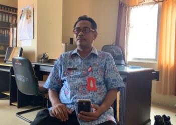 Kepala Dinas Ketahanan Pangan dan Pertanian (DKPP), Elang Buana (Foto: Ade/CAKRANEWS)