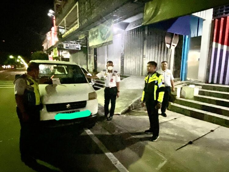Ratusan mobil di Tarakan kena razia Dishub (Foto: Ade/CAKRANEWS)