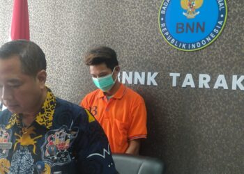 Penunggu Pohon Mangga Berperawakan Kurus Berkulit Putih Ini Ditangkap BNNK Tarakan