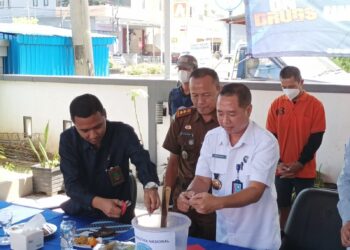 Sebagai wilayah kepulauan, Kota Tarakan menjadi sasaran empuk bagi para bandar narkoba untuk mengedarkan barang haramnya
