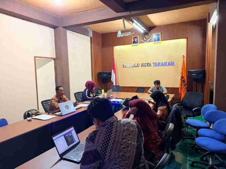 Bawaslu Tarakan Matangkan Monev KIP, Perkuat Layanan PPID dan Keterbukaan Informasi
