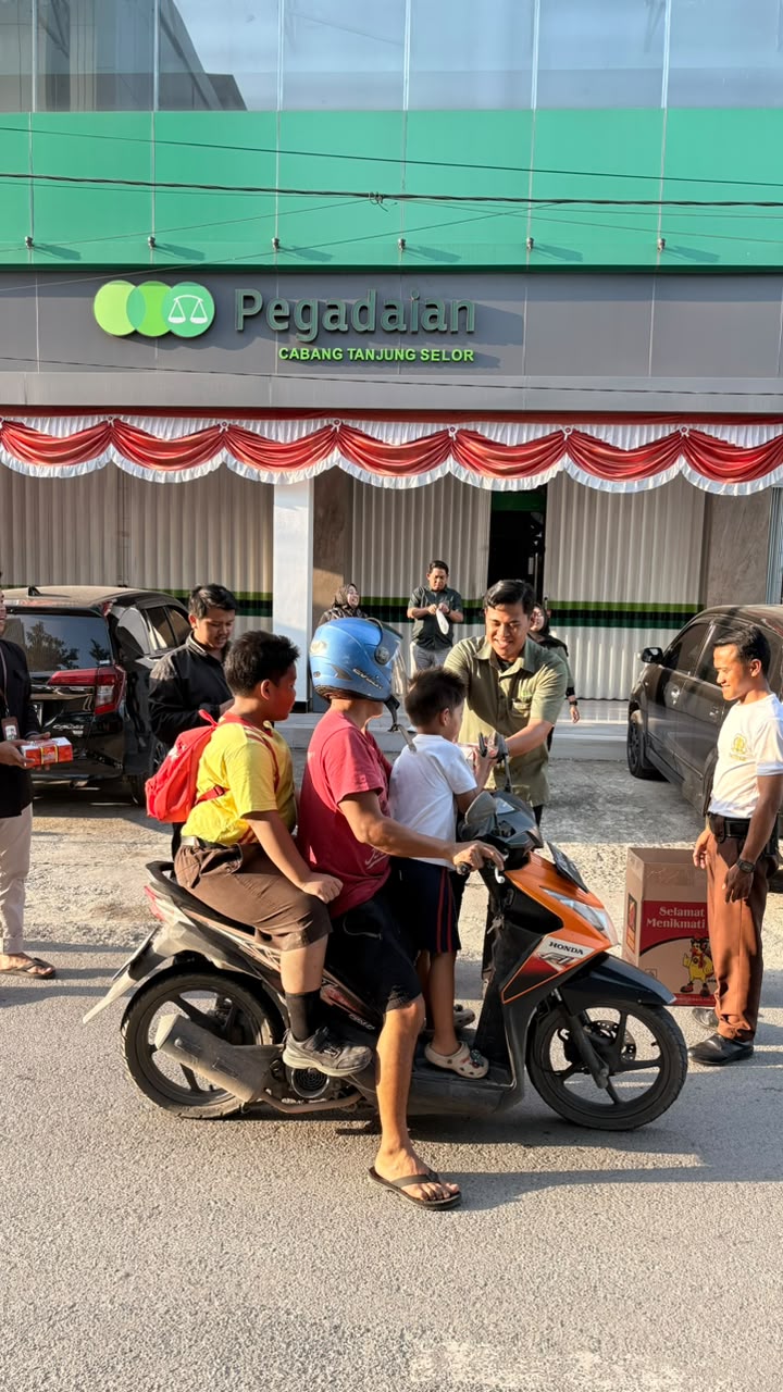 Pegadaian Area Tarakan Perkuat Kepedulian Sosial melalui Program Mengetuk Pintu Langit