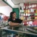 Pura-pura Beli Bensin, Pelaku Pencurian Kios di Jalan Aki Balak Terekam CCTV