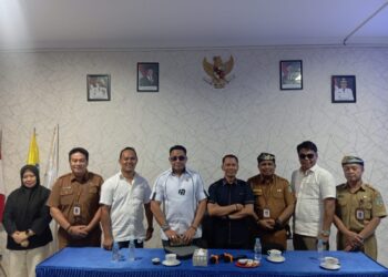 Rapat evaluasi SPMB bersama Dinas Pendidikan dan Kebudayaan Kaltara di SMAN 1 Tarakan, Senin (29/6/2026)
