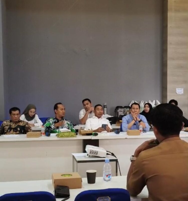 Dino Andrian Desak Nota Pengantar Raperda PT MKJ Dibuka Transparan