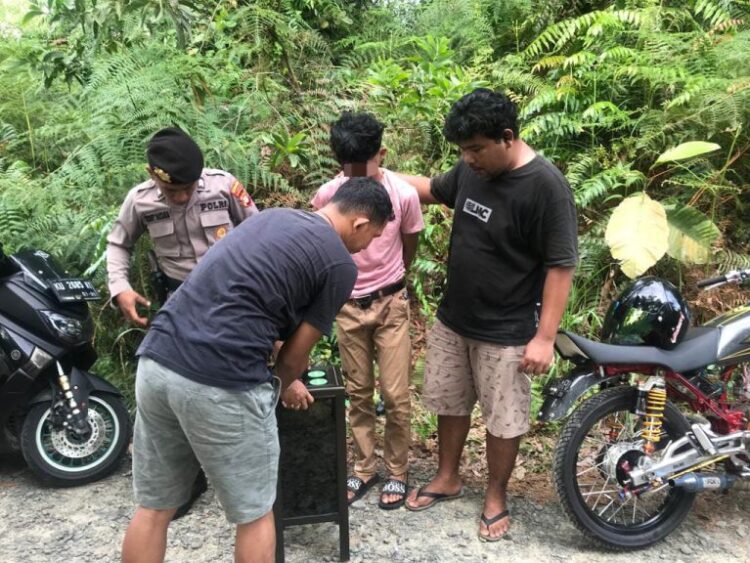 YU (20) saat diringkus Unit Reskrim Polsek Nunukan usai melakukan pencurian kotak amal (Foto: Humas Polres Nunukan)