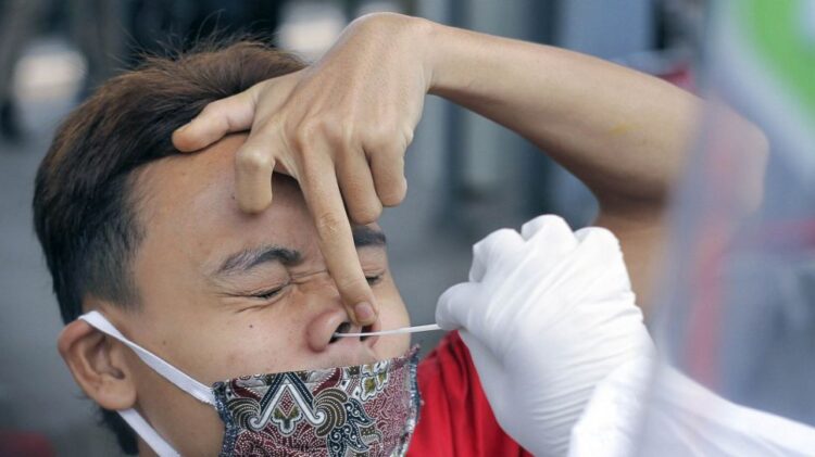 Catat Goy Aturan Baru Naik Pesawat, Tak Perlu Antigen-PCR tapi Ada Syaratnya