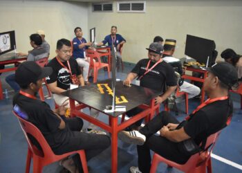 Ratusan peserta ramaikan kejurnas v domino di Samarinda