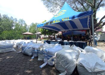 Kronologi Penyelundupan 64 Karung Ballpress Asal Malaysia