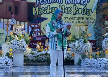 Bupati Laura Apresiasi Kegiatan Festival Budaya Banjar