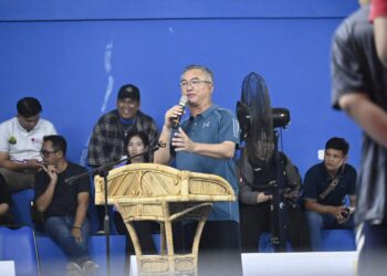 Kejuaraan Bulu Tangkis PBSI Malinau Dibuka Bupati Wempi