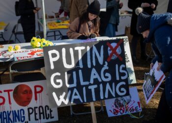 Rusia Menuntut agar Negara-Negara Baltik Melindungi Kedutaannya