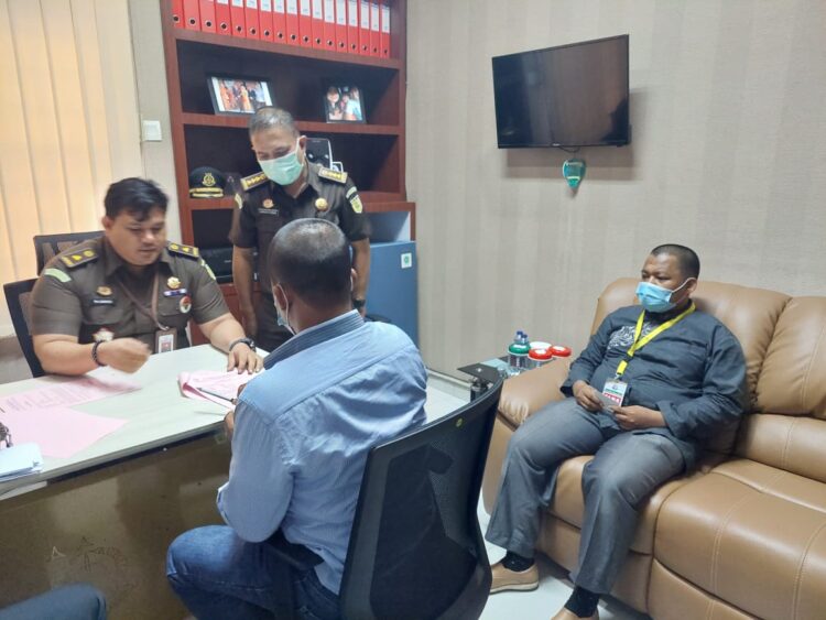 Tim Pidsus Kejati Sumut Tahan Dua Tersangka Kasus Korupsi Bank Sumut