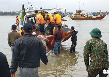 Sedikitnya 13 Turis Tewas Akibat Kapal Terbalik di Vietnam