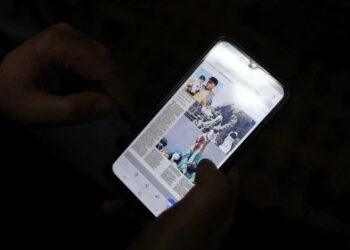 Bayi Hilang saat Kekacauan di Bandara Afghanistan Berhasil Ditemukan dan Kembali ke Keluarga