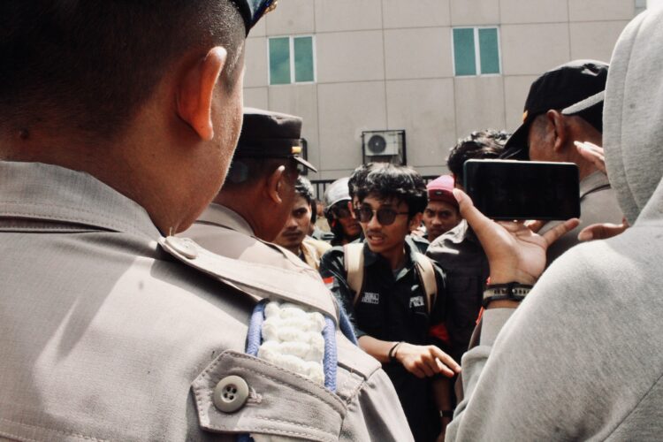 Membicarakan Hasil Pemilu 2024: Buah dari Kesadaran Palsu