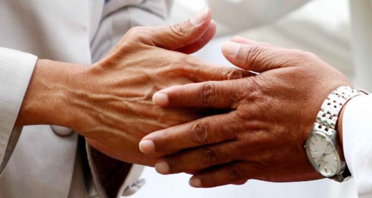 Pak Khairul dan Pak Zainal Boleh Gelar Halalbihalal, tapi Makanan Tamu Wajib Bungkus Ya