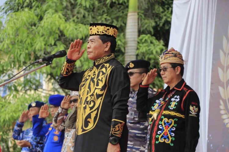 Pesan Hardiknas Gubernur Zainal: Guru Dulu Diikat Aturan Kaku, Sekarang Bebas!