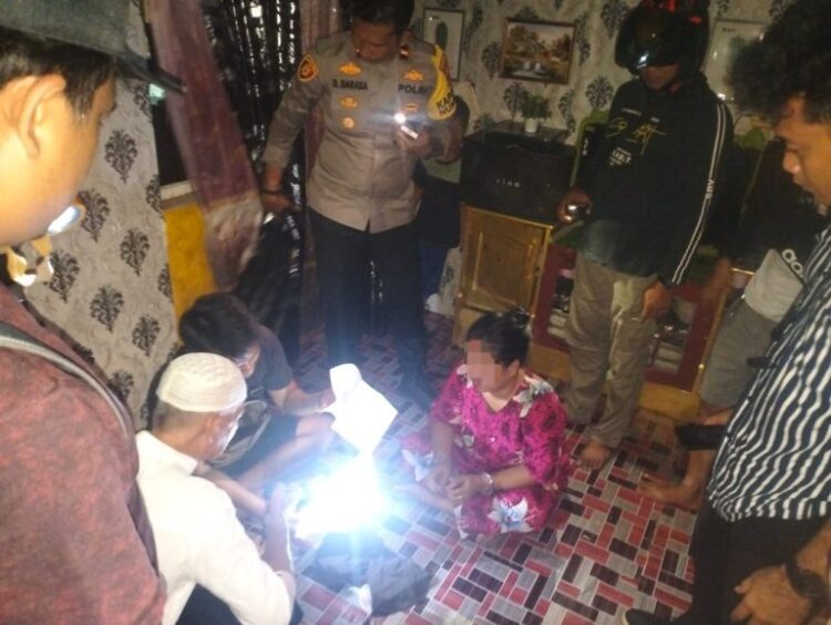 Polres Nunukan mengamankan Sabu seberat 1,20 Gram saat melakukan penggerebekan rumah milik JA (Foto : Humas Polres Nunukan)