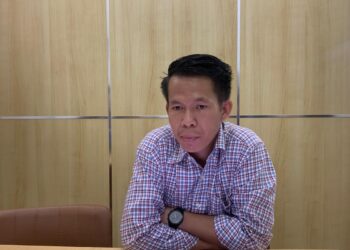 Bawaslu Tarakan Dalami Foto Viral ASN Berpose Dua Jari