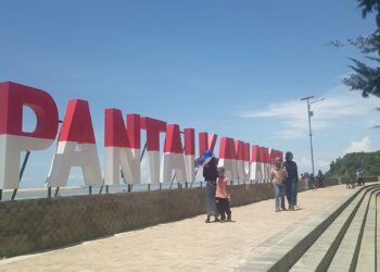 Pantai Kayu Angin, Objek Wisata yang Wajib Dikunjungi Saat ke Sebatik