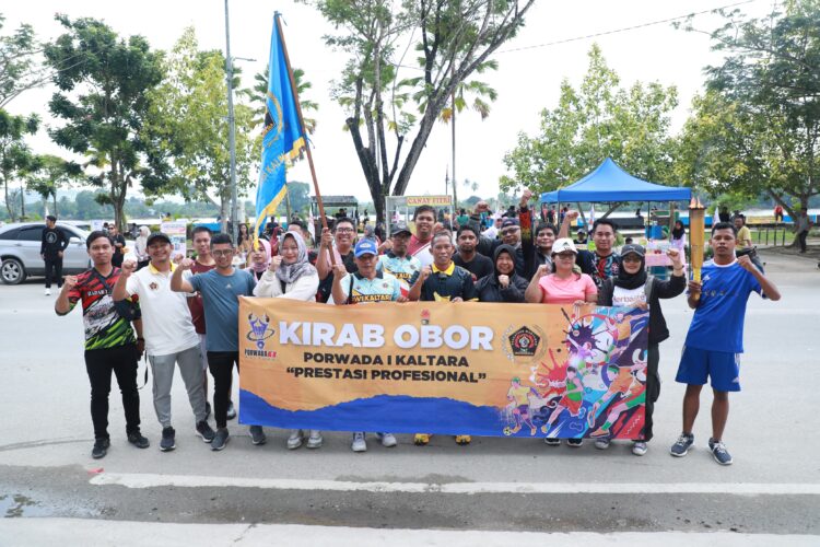 Kirab Obor Diterima Bupati Syarwani, Kontingen Bulungan Siap Ramaikan Porwada I Kaltara