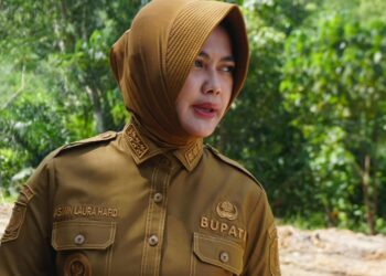 Bentuk Kepedulian! Bupati Laura Anggarkan Dua Unit Bus Pelajar Senilai Rp 1,4 Miliar