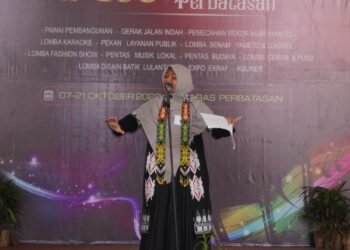 Salah satu perserta menampilkan aksinya dalam perlombaan pusi (FOTO : Humas Pemkab Nunukan)